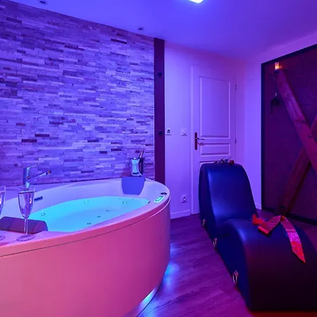 Le Donjon Dionysos - *